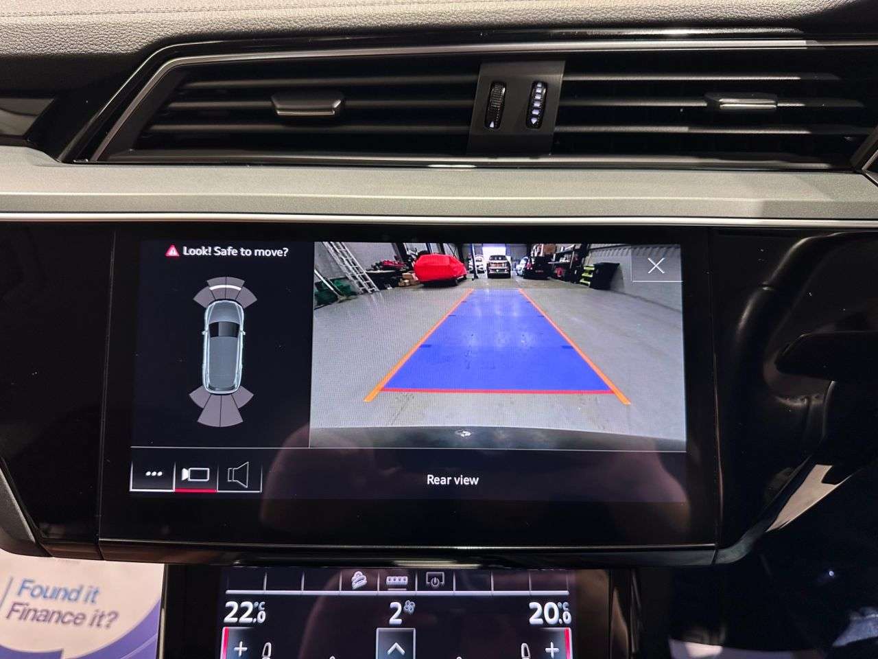 2021 AUDI E-TRON 2021 AUDI E-TRON