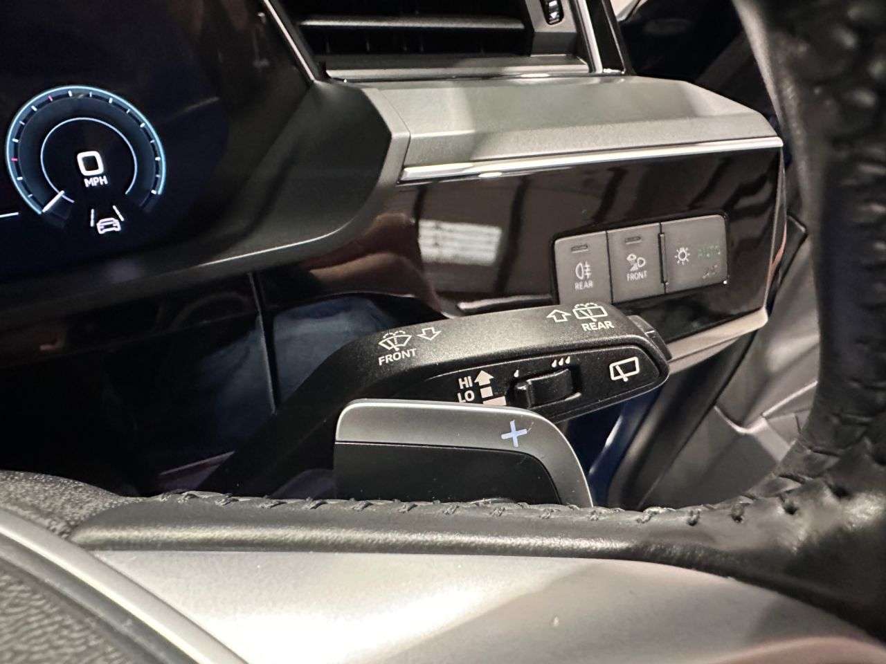 2021 AUDI E-TRON 2021 AUDI E-TRON