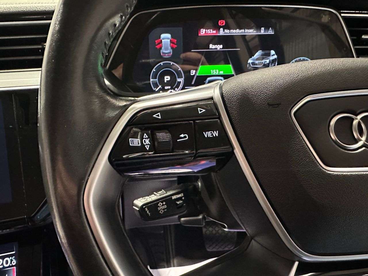 2021 AUDI E-TRON 2021 AUDI E-TRON