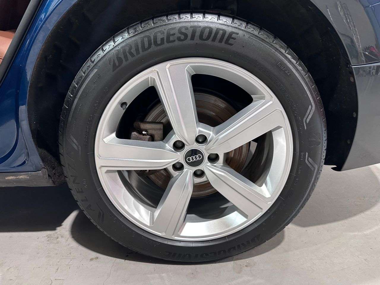 2021 AUDI E-TRON 2021 AUDI E-TRON