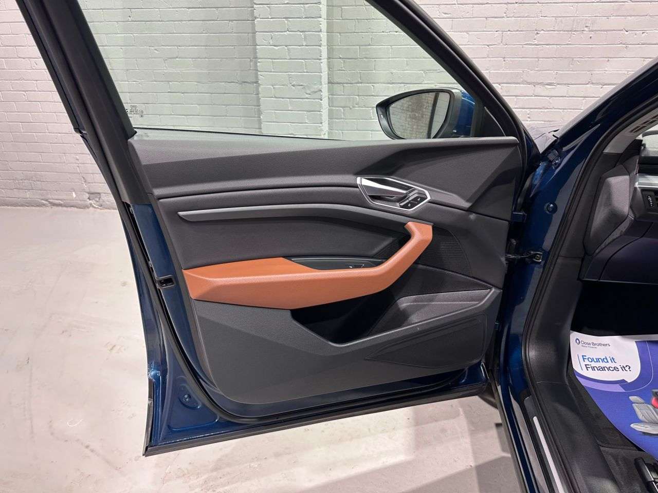 2021 AUDI E-TRON 2021 AUDI E-TRON