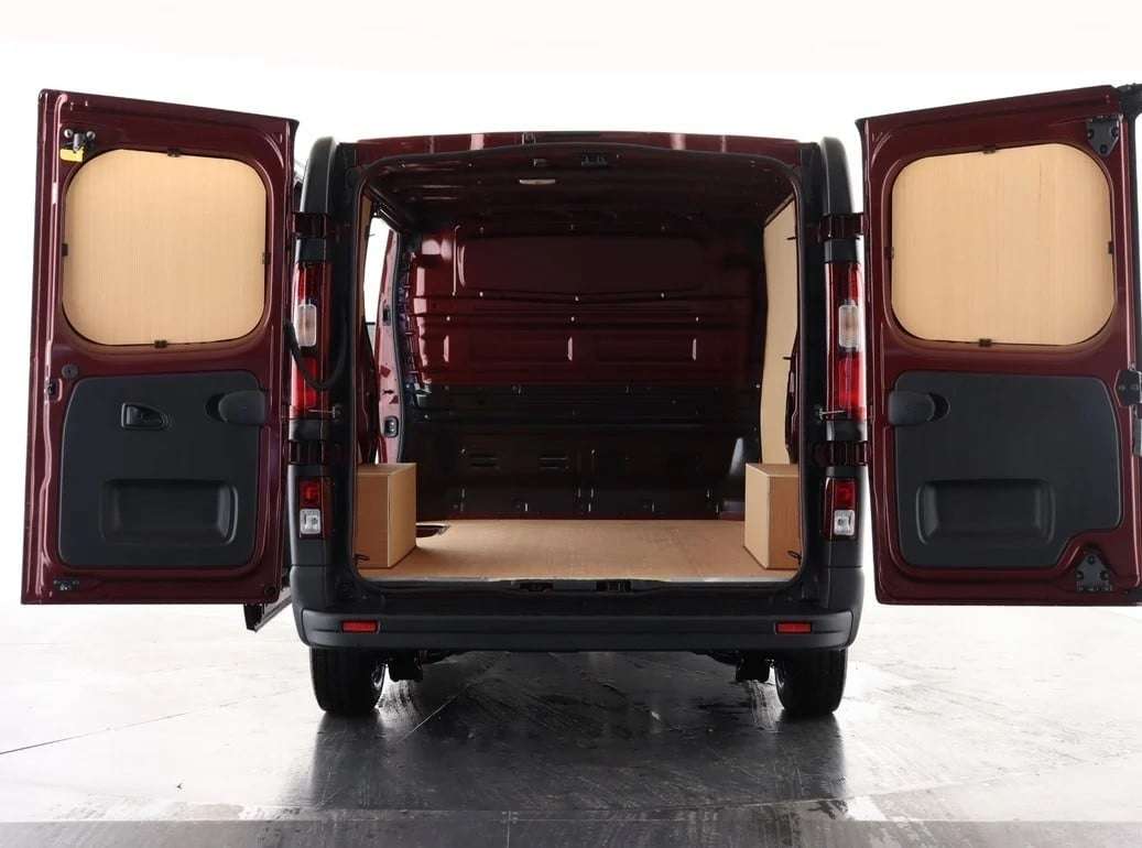 null RENAULT TRAFIC null RENAULT TRAFIC