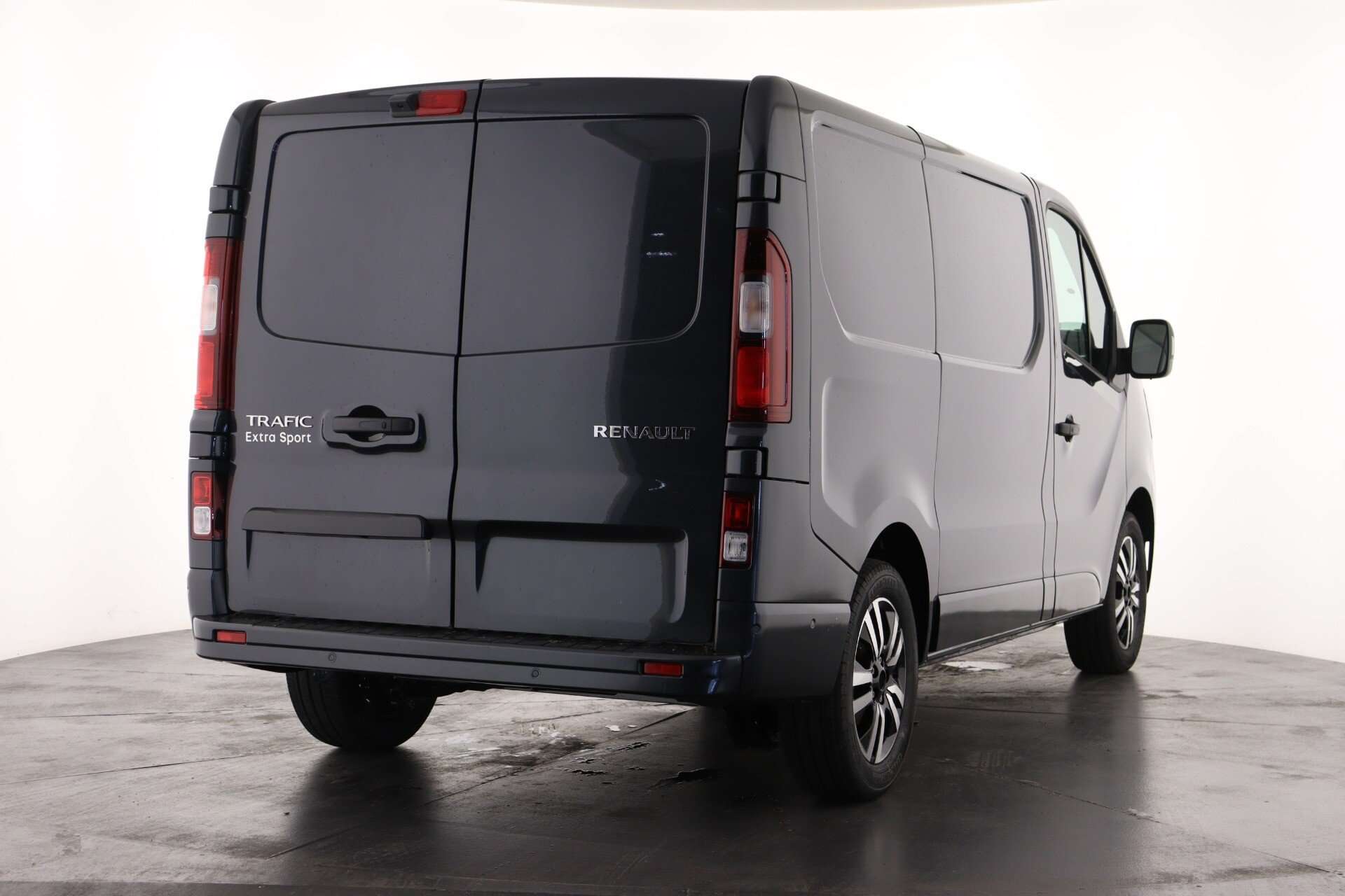 2025 RENAULT TRAFIC 2025 RENAULT TRAFIC