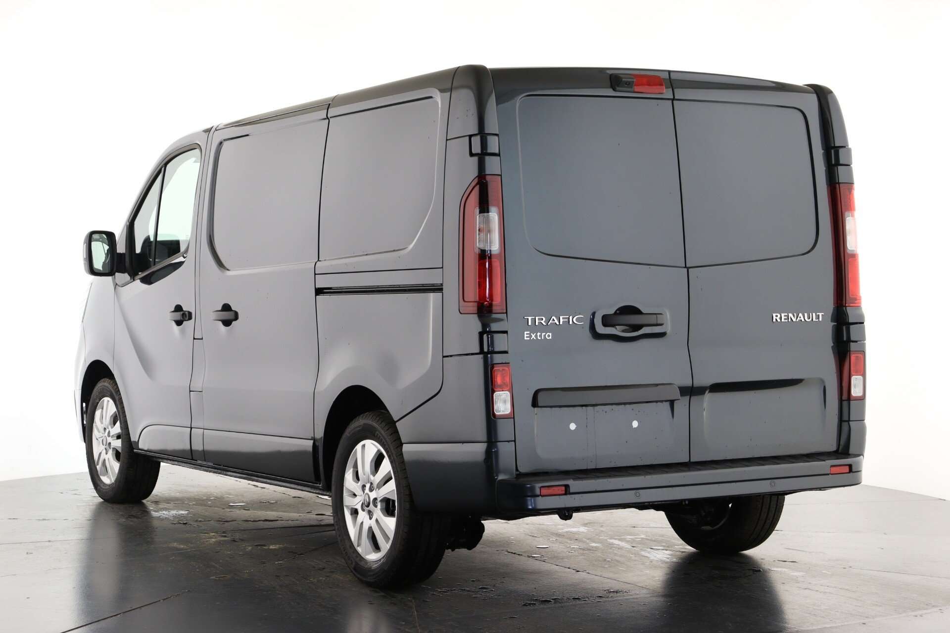 2025 RENAULT TRAFIC 2025 RENAULT TRAFIC