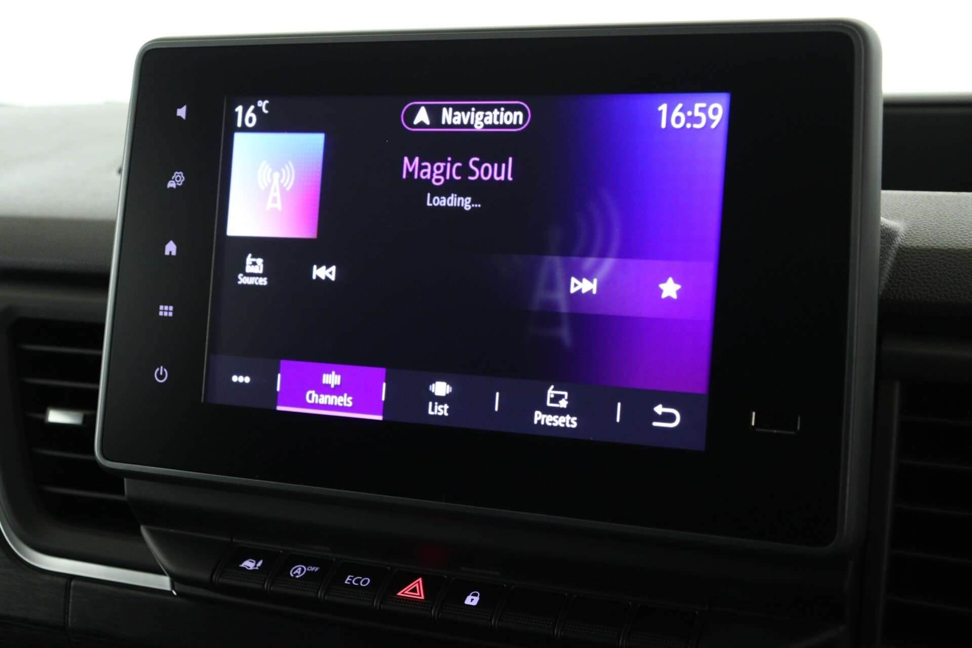 2025 RENAULT TRAFIC 2025 RENAULT TRAFIC