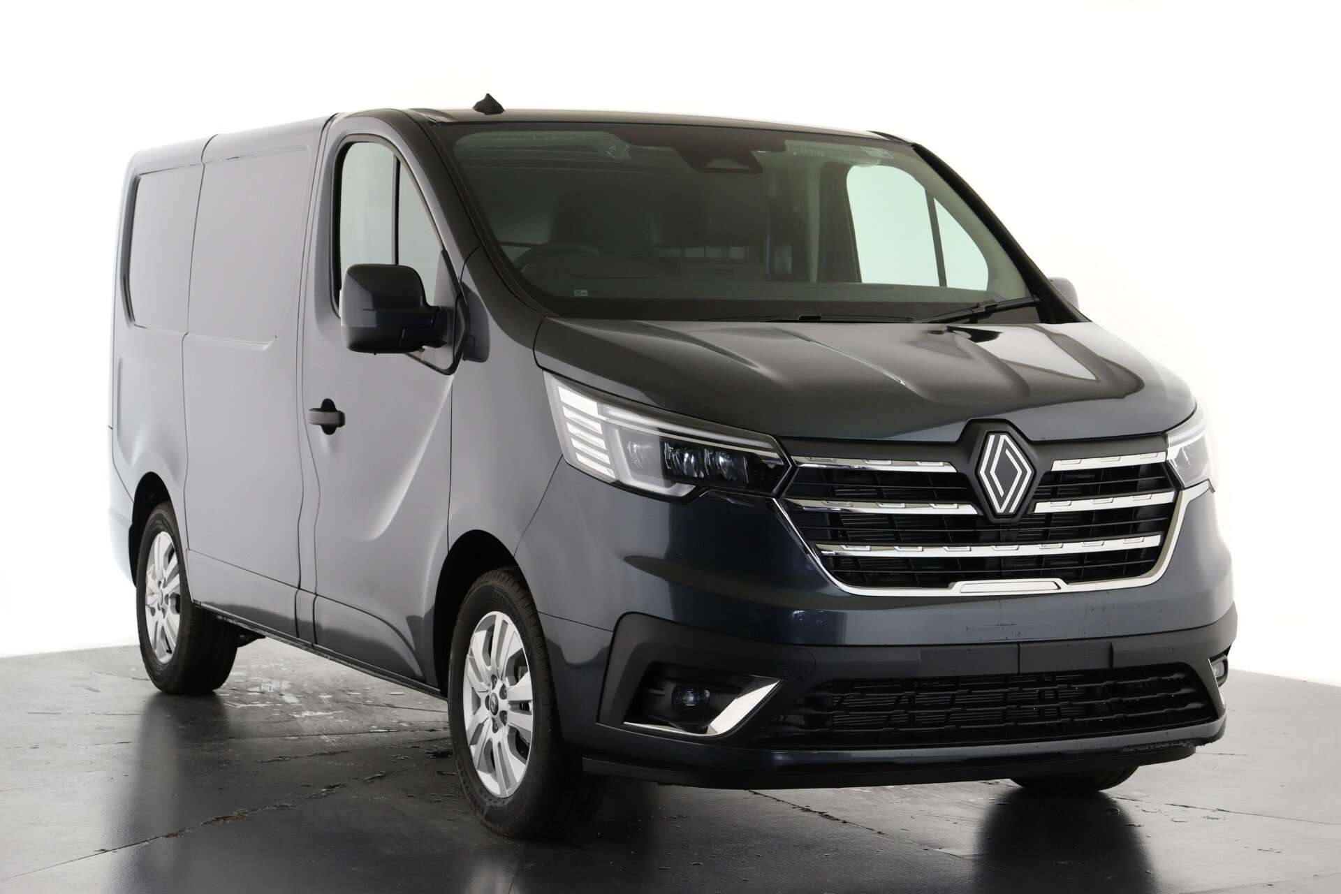 2025 RENAULT TRAFIC 2025 RENAULT TRAFIC