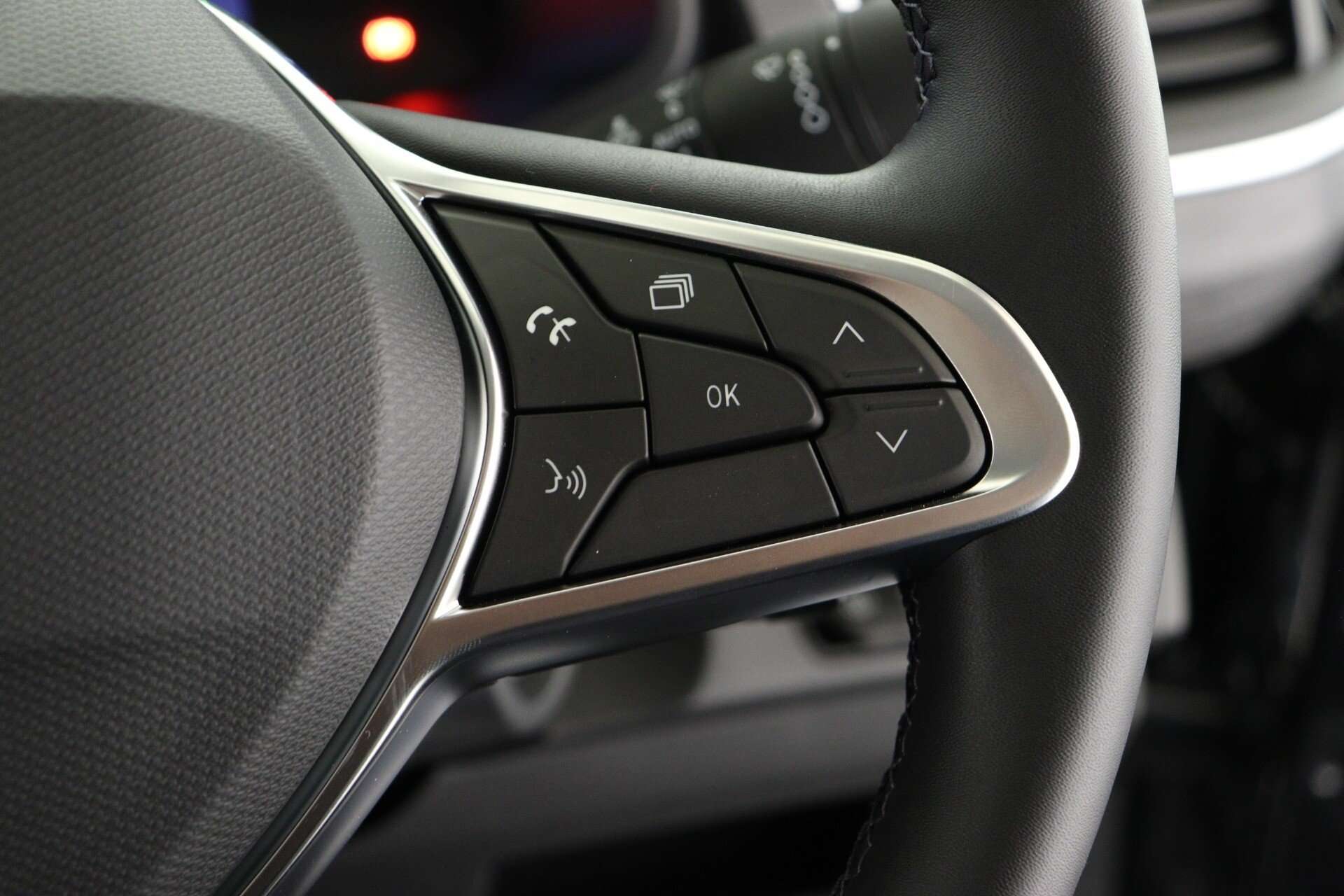 2025 RENAULT TRAFIC 2025 RENAULT TRAFIC