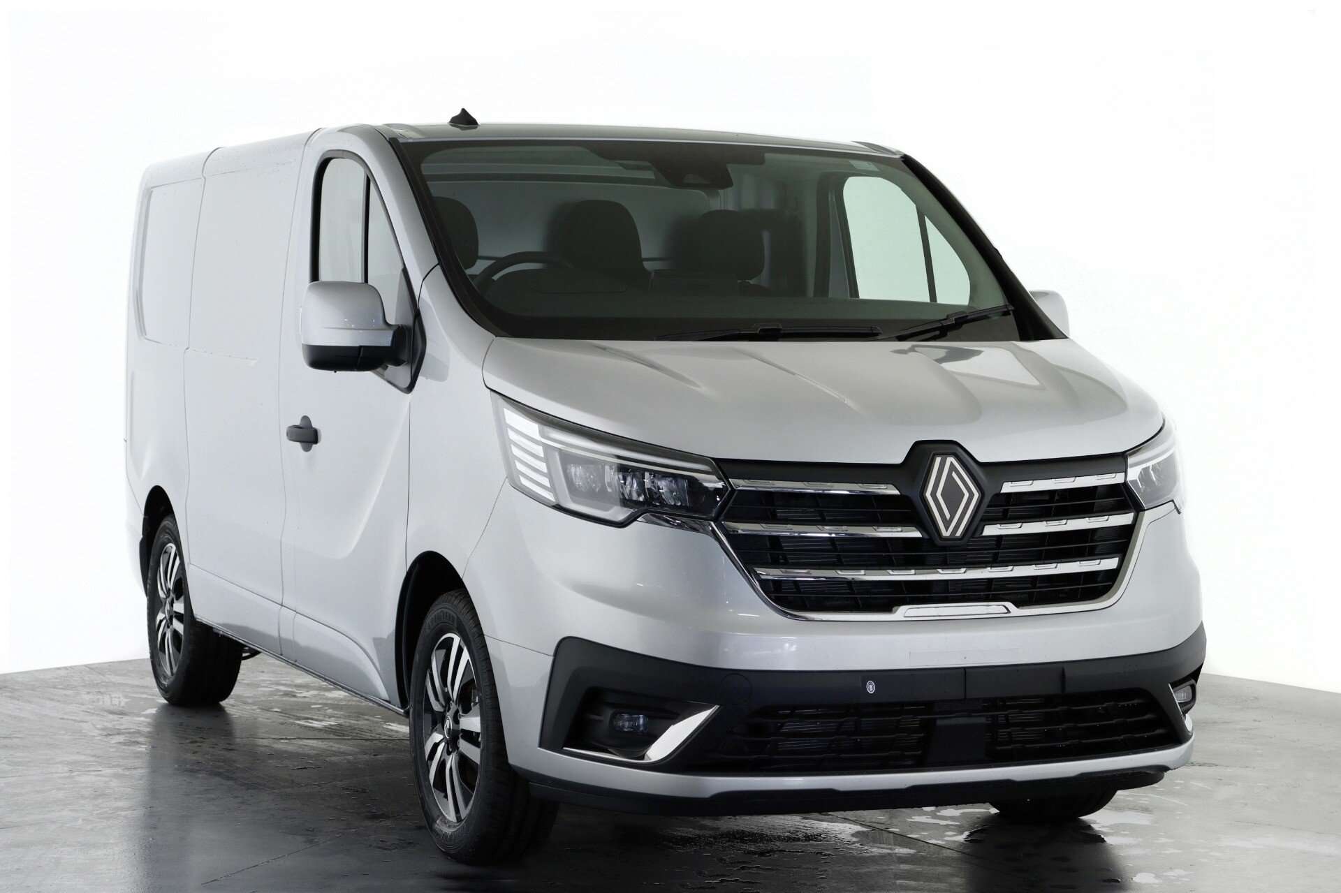 2025 RENAULT TRAFIC 2025 RENAULT TRAFIC