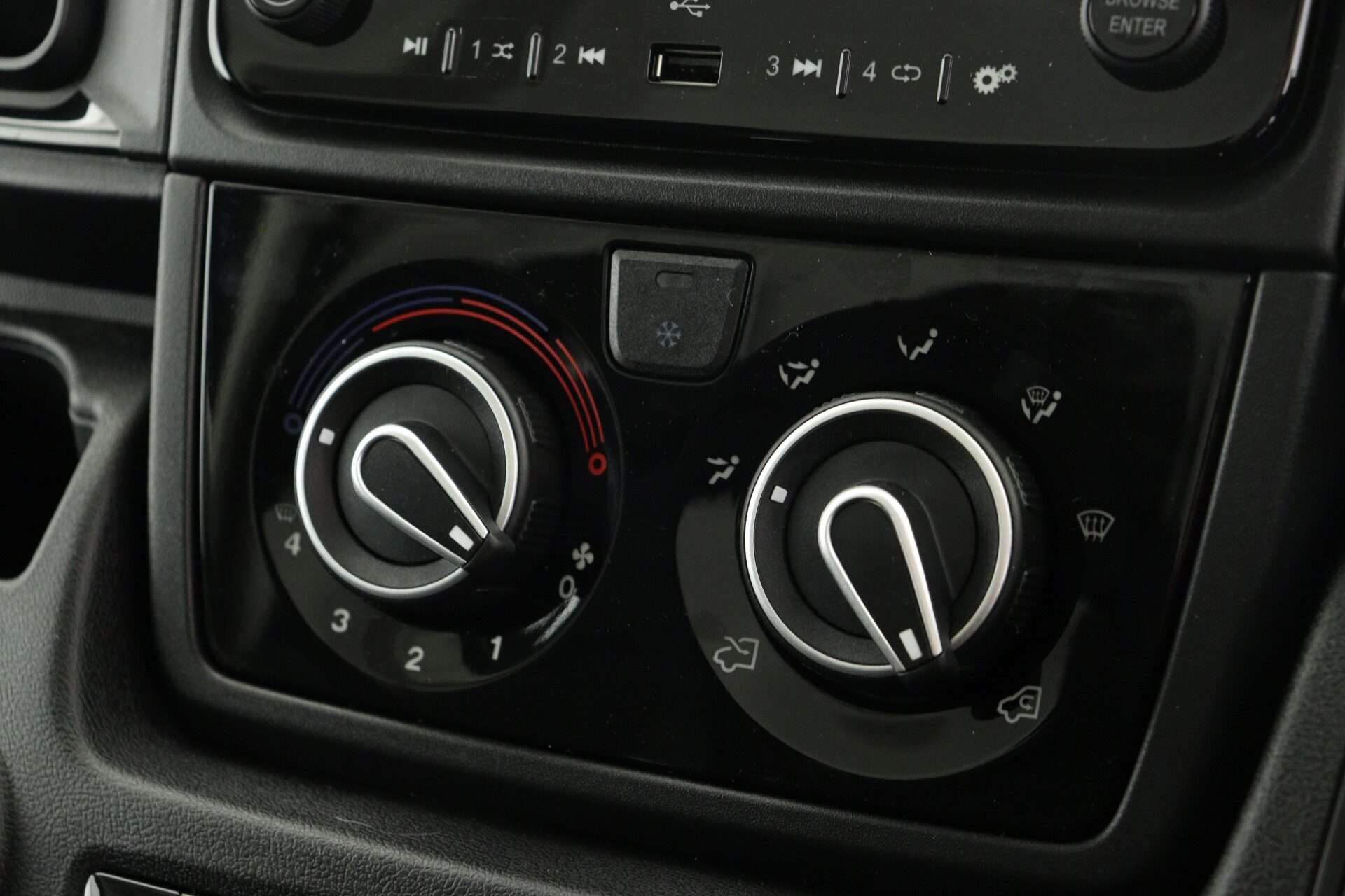 null PEUGEOT BOXER null PEUGEOT BOXER