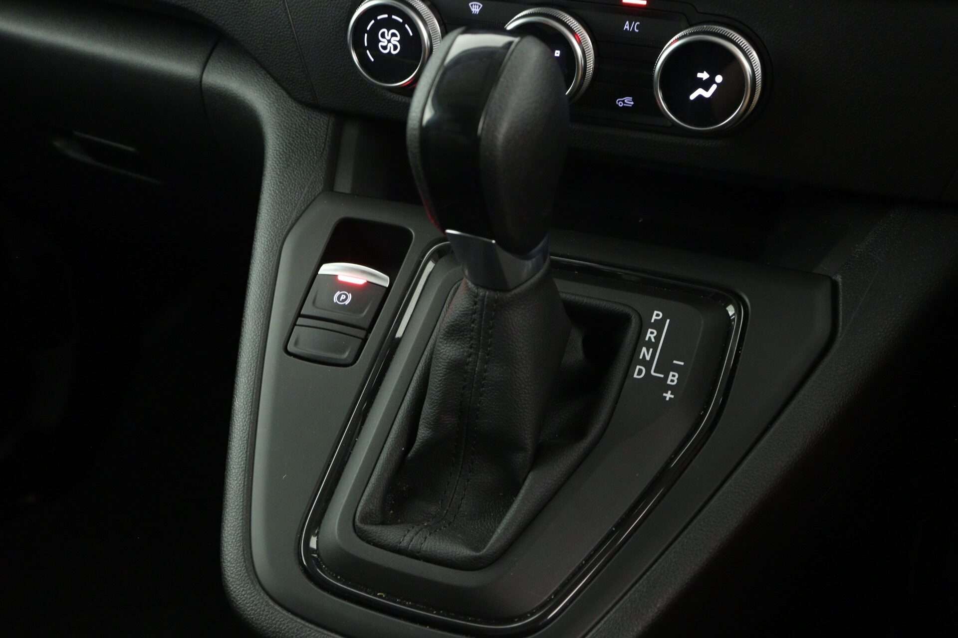 2023 RENAULT KANGOO 2023 RENAULT KANGOO