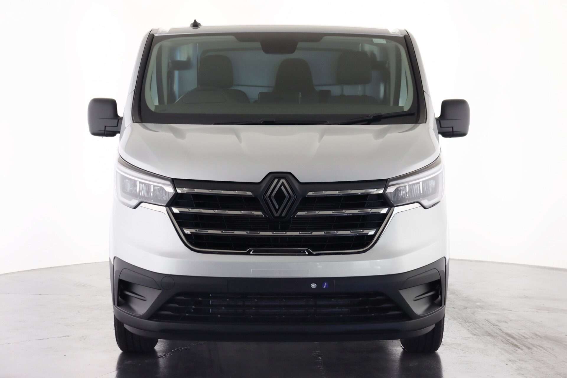 2025 RENAULT TRAFIC 2025 RENAULT TRAFIC