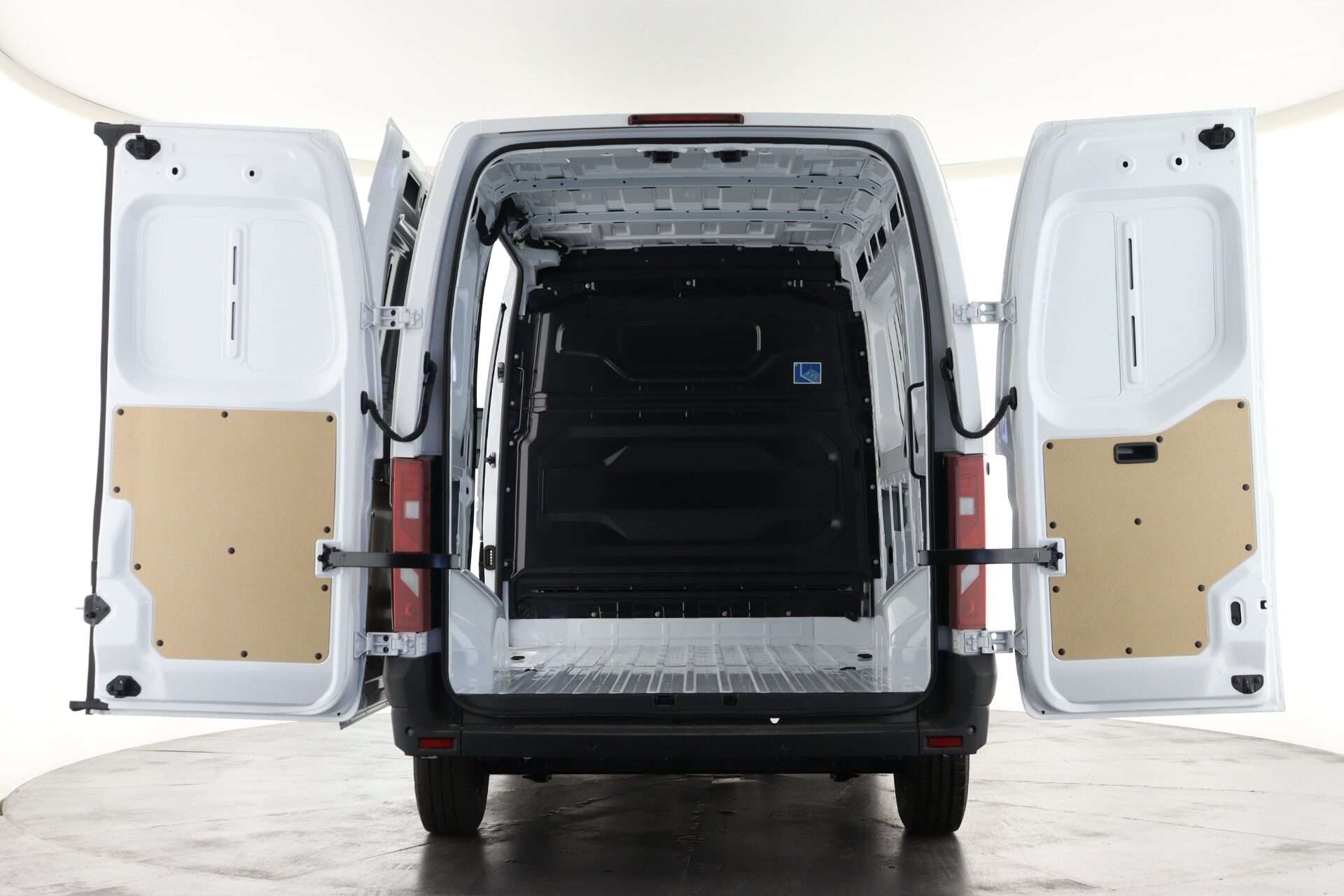 2025 RENAULT MASTER 2025 RENAULT MASTER