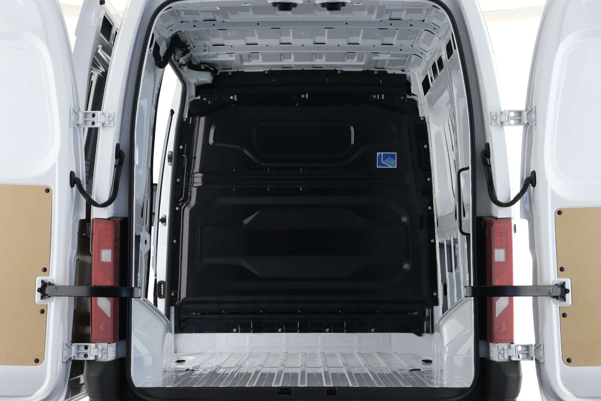 2025 RENAULT MASTER 2025 RENAULT MASTER