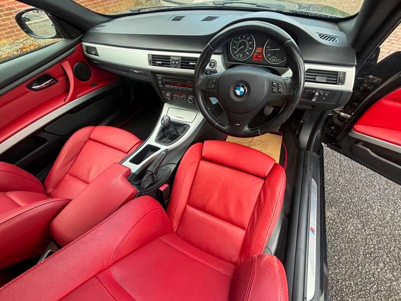 2011 BMW 3 SERIES 2011 BMW 3 SERIES