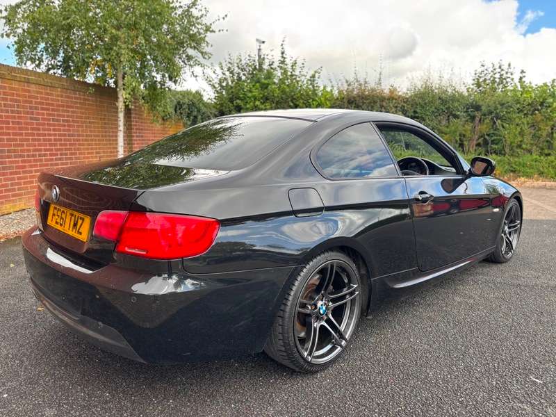 2011 BMW 3 SERIES 2011 BMW 3 SERIES