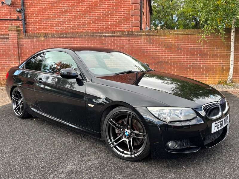 2011 BMW 3 SERIES 2011 BMW 3 SERIES