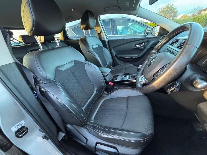 2015 RENAULT KADJAR 2015 RENAULT KADJAR