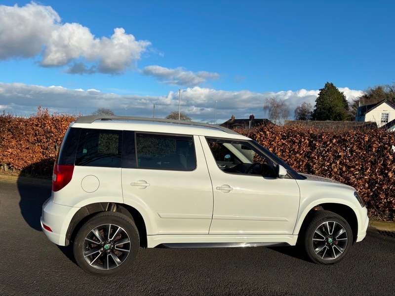 2015 SKODA YETI 2015 SKODA YETI