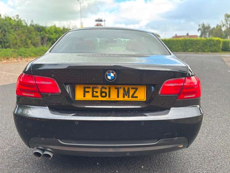 2011 BMW 3 SERIES 2011 BMW 3 SERIES