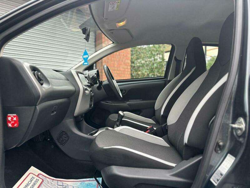 2016 TOYOTA AYGO 2016 TOYOTA AYGO