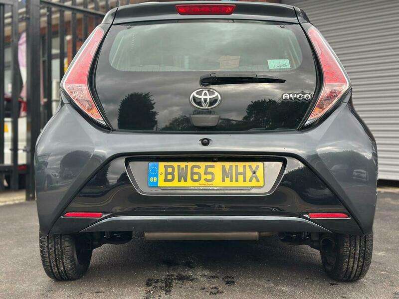 2016 TOYOTA AYGO 2016 TOYOTA AYGO