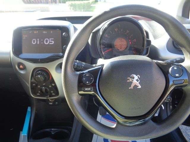 2017 PEUGEOT 108 2017 PEUGEOT 108