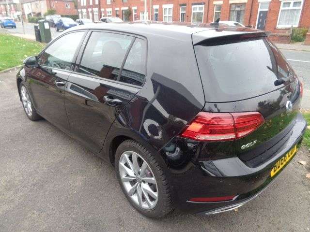 2018 VOLKSWAGEN GOLF 2018 VOLKSWAGEN GOLF