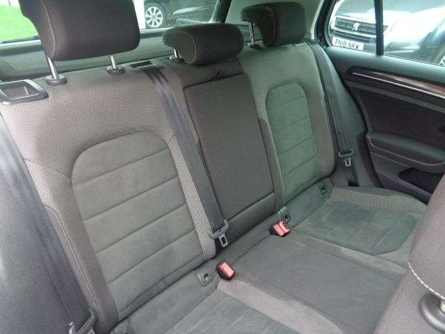 2018 VOLKSWAGEN GOLF 2018 VOLKSWAGEN GOLF