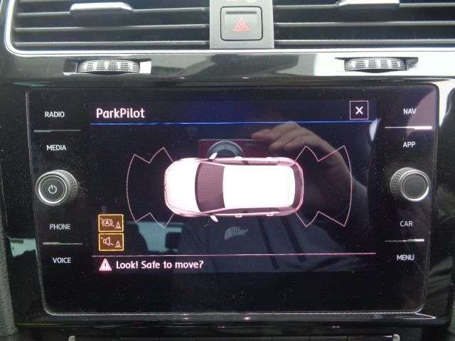 2018 VOLKSWAGEN GOLF 2018 VOLKSWAGEN GOLF