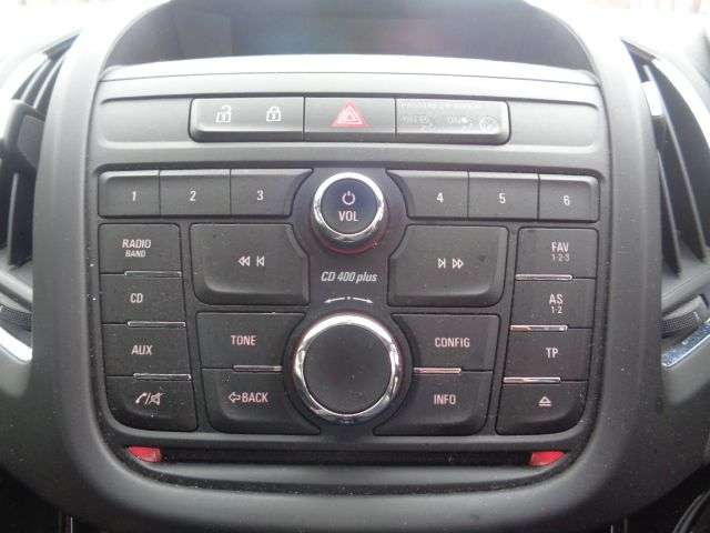 2015 VAUXHALL ZAFIRA TOURER 2015 VAUXHALL ZAFIRA TOURER