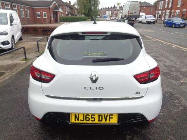 2015 RENAULT CLIO 2015 RENAULT CLIO