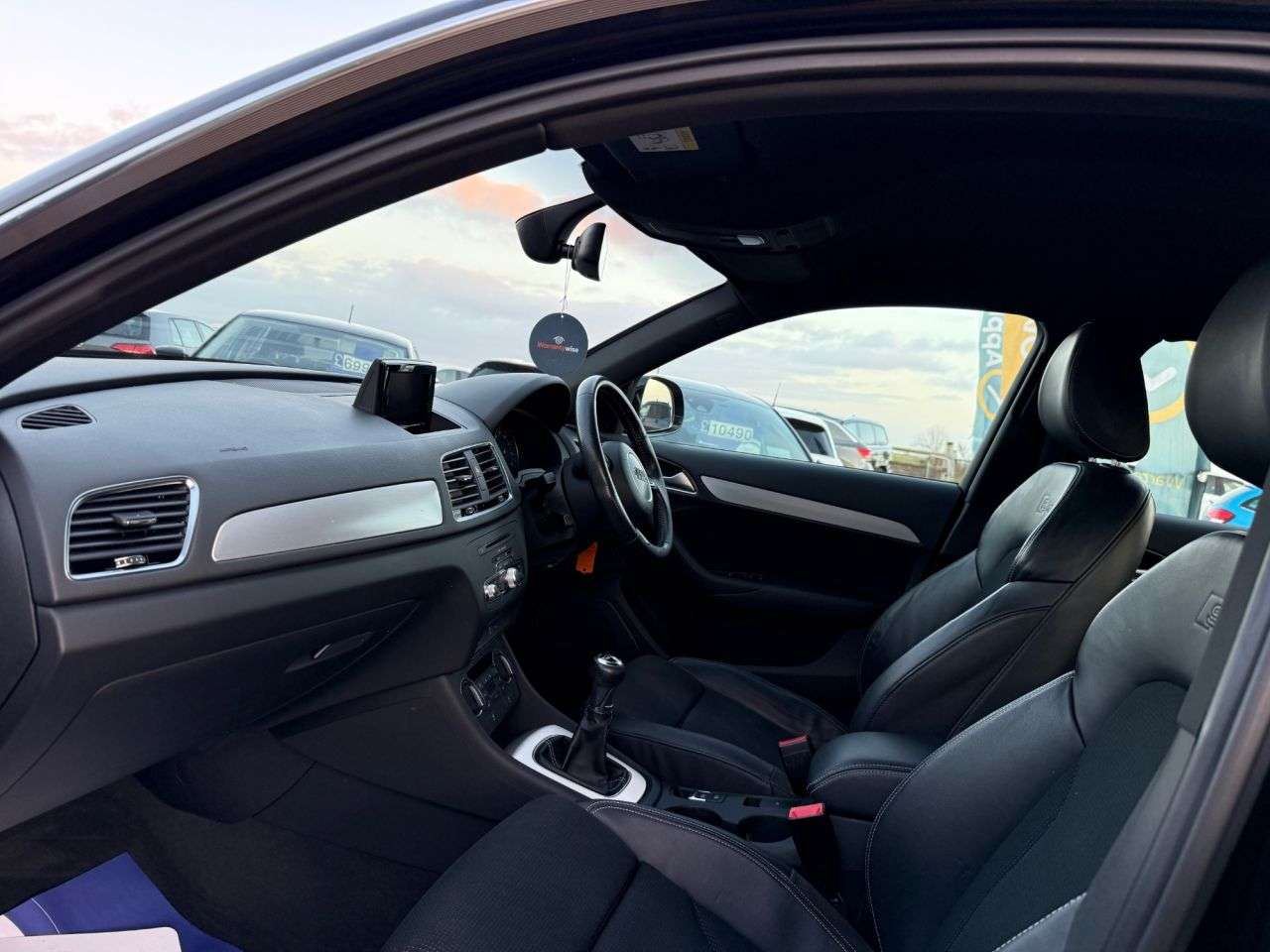 2017 AUDI Q3 2017 AUDI Q3