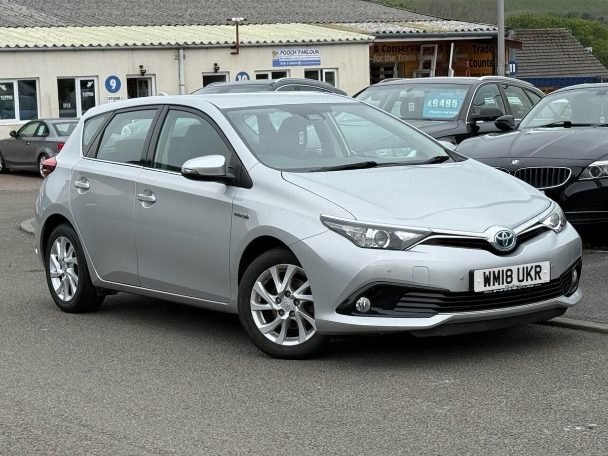 Check out this Toyota Auris 2018 Hybrid Electric Automatic