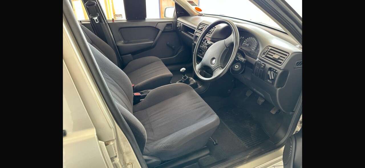 1990 VAUXHALL CAVALIER 1990 VAUXHALL CAVALIER