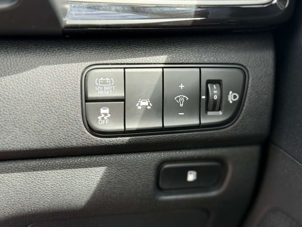 2017 KIA NIRO 2017 KIA NIRO