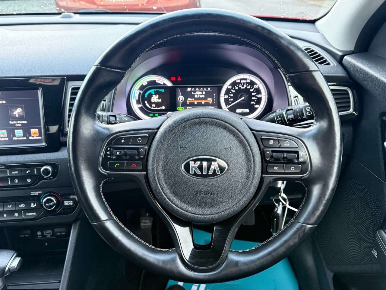 2016 KIA NIRO 2016 KIA NIRO