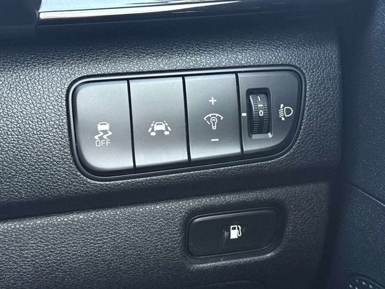 2016 KIA NIRO 2016 KIA NIRO