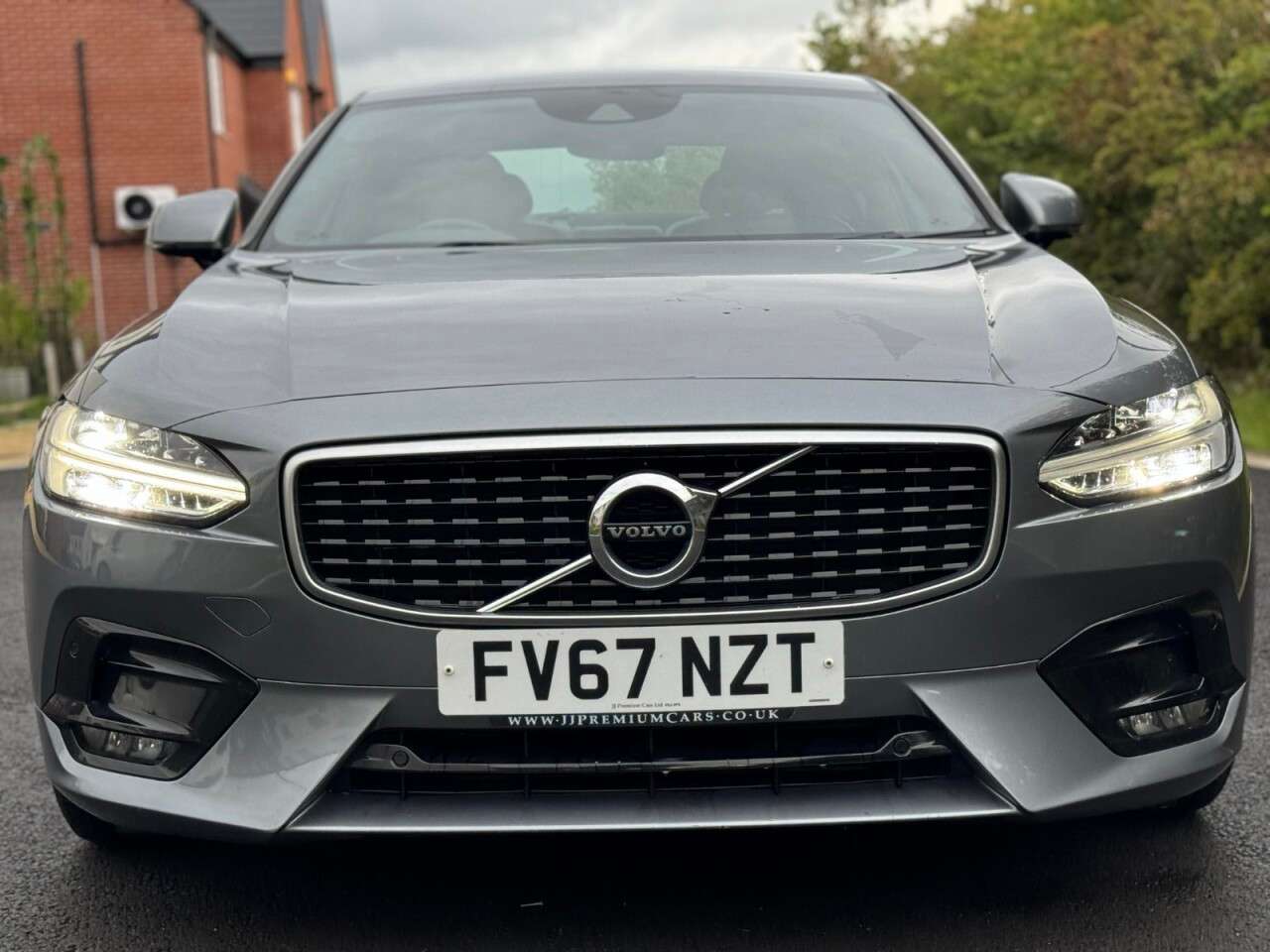 2018 VOLVO S90 2018 VOLVO S90