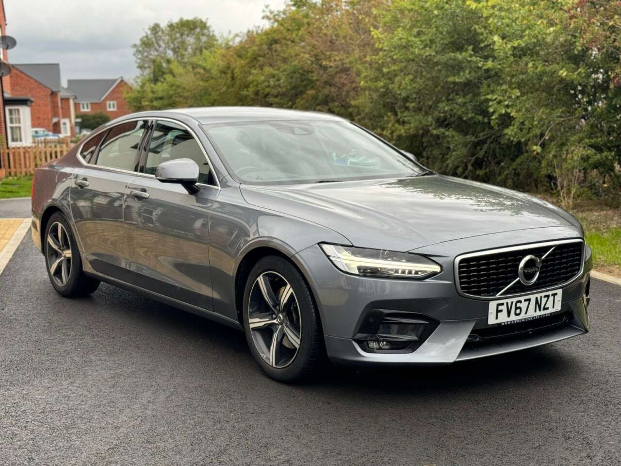 2018 VOLVO S90 2018 VOLVO S90