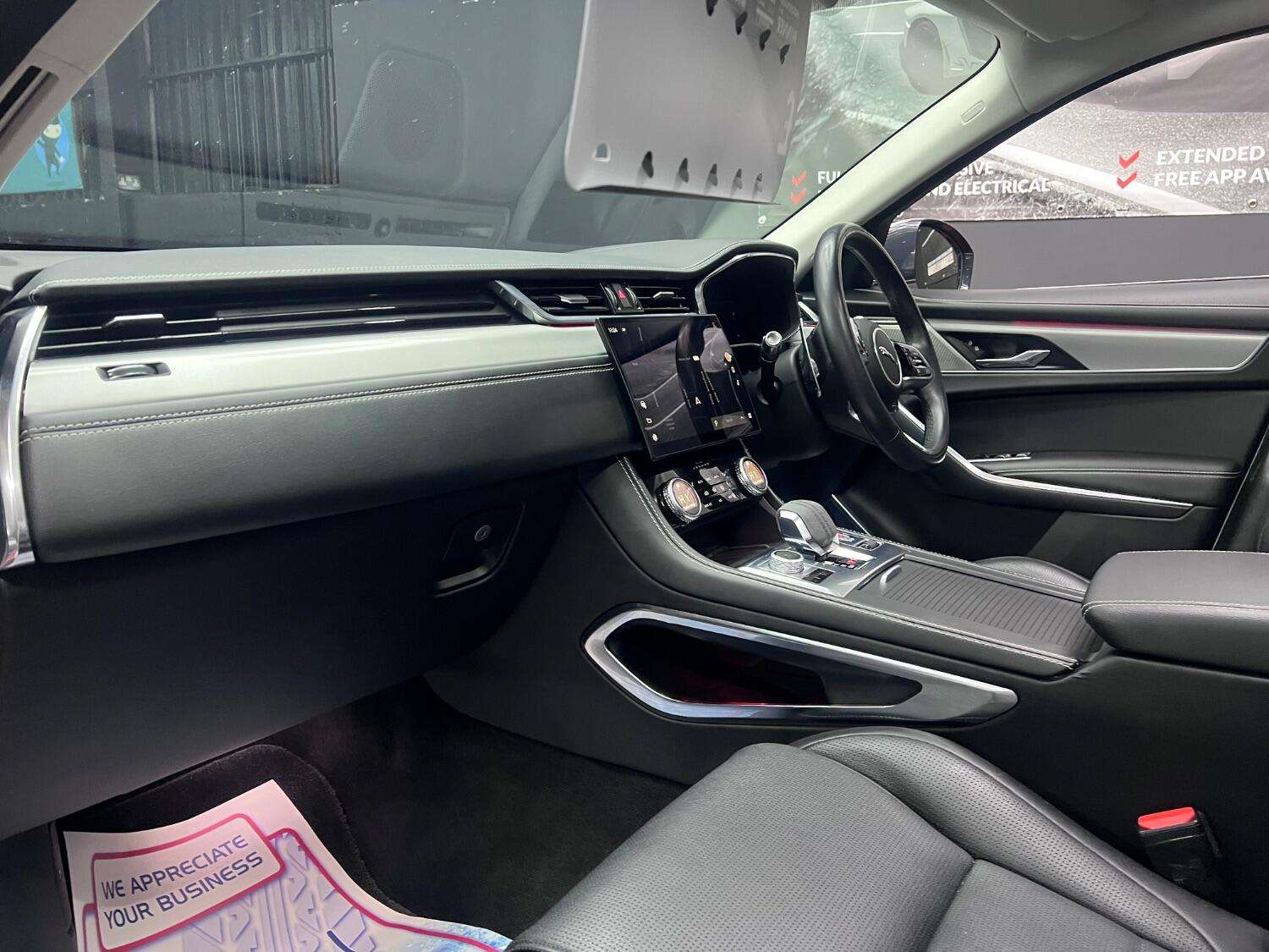 2021 JAGUAR F-PACE 2021 JAGUAR F-PACE