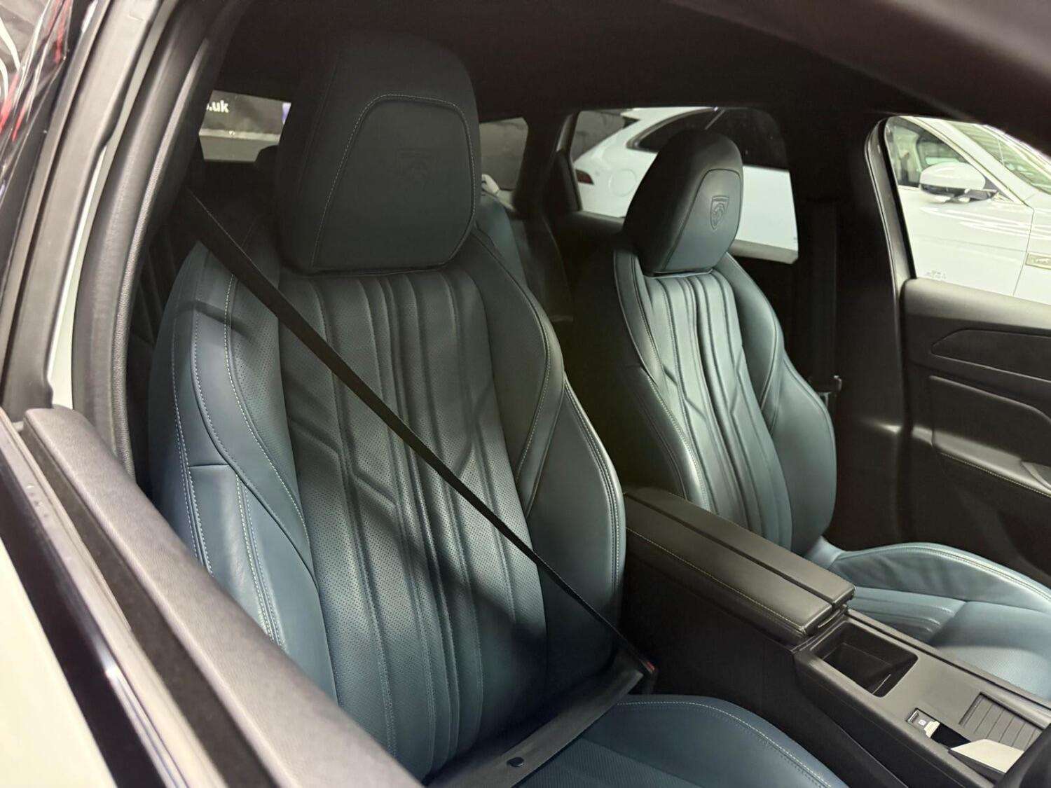 2022 PEUGEOT 308 2022 PEUGEOT 308