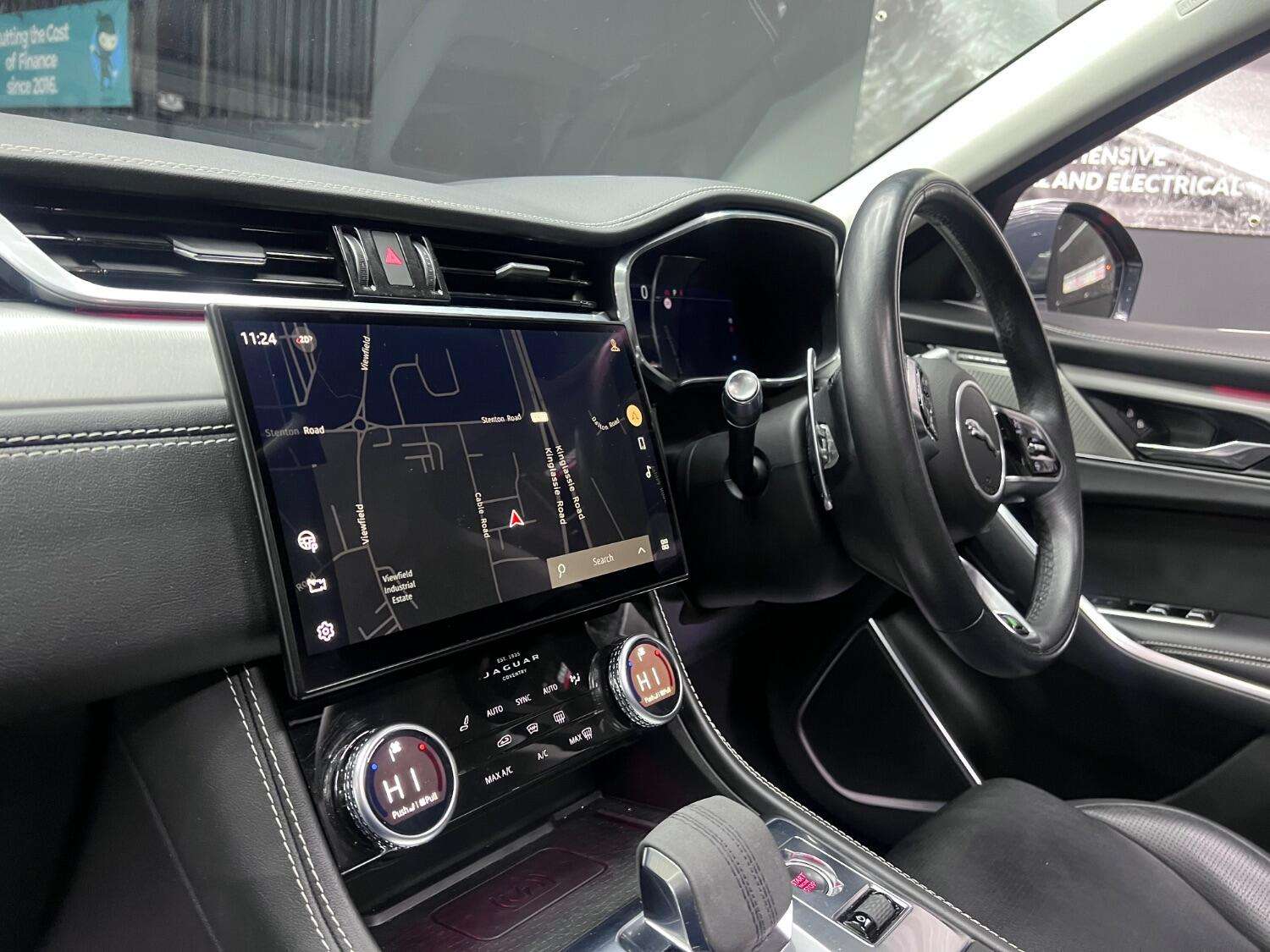 2021 JAGUAR F-PACE 2021 JAGUAR F-PACE