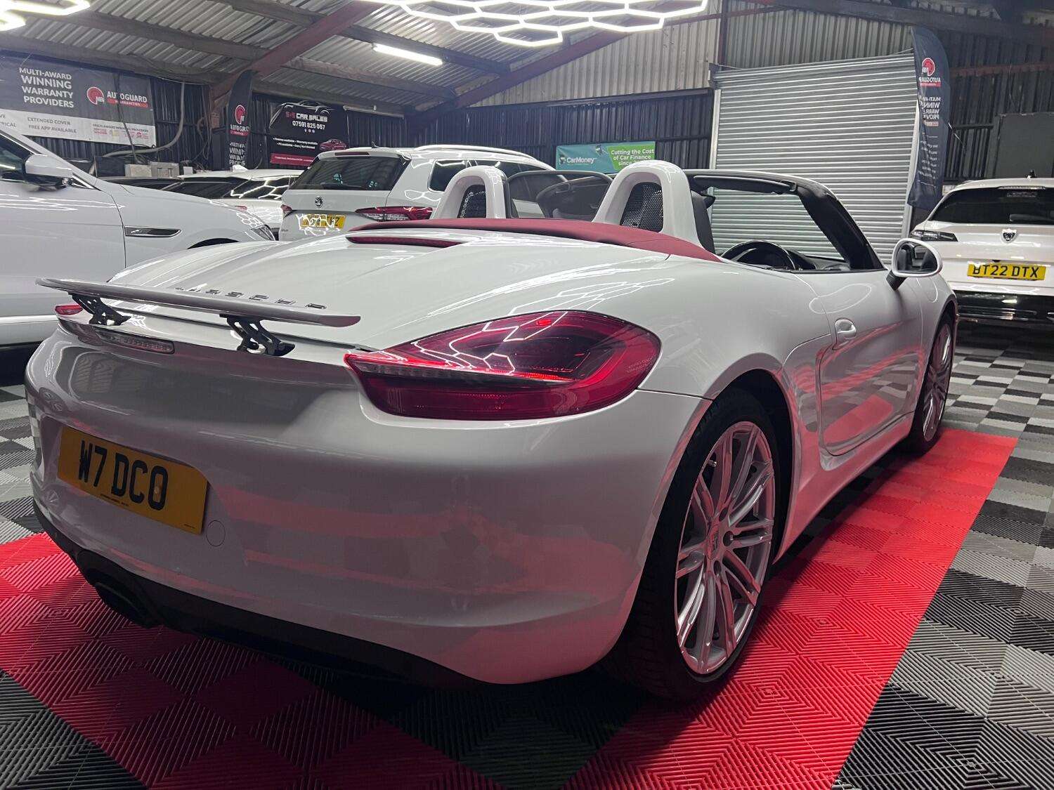 2015 PORSCHE BOXSTER 2015 PORSCHE BOXSTER