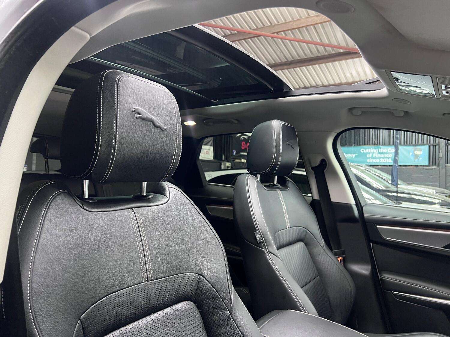 2021 JAGUAR F-PACE 2021 JAGUAR F-PACE