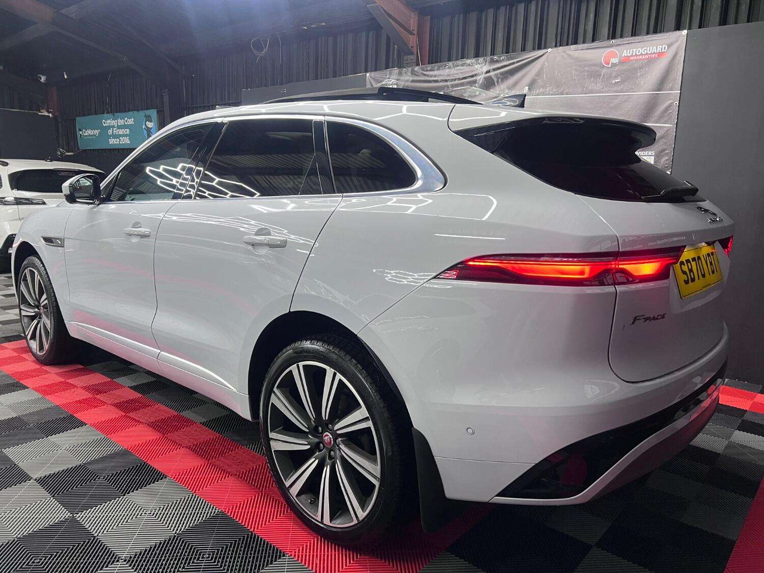 2021 JAGUAR F-PACE 2021 JAGUAR F-PACE