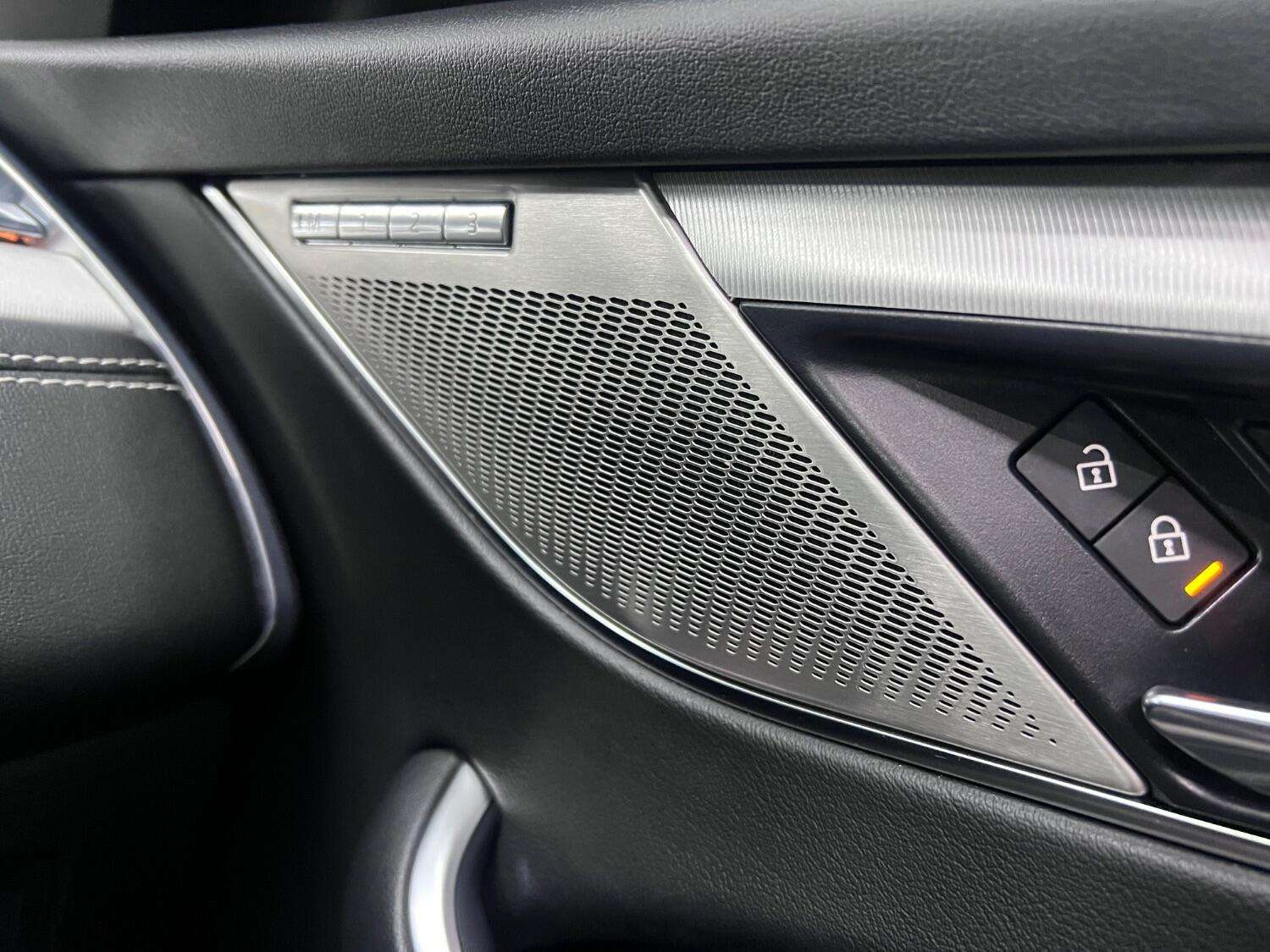 2021 JAGUAR F-PACE 2021 JAGUAR F-PACE