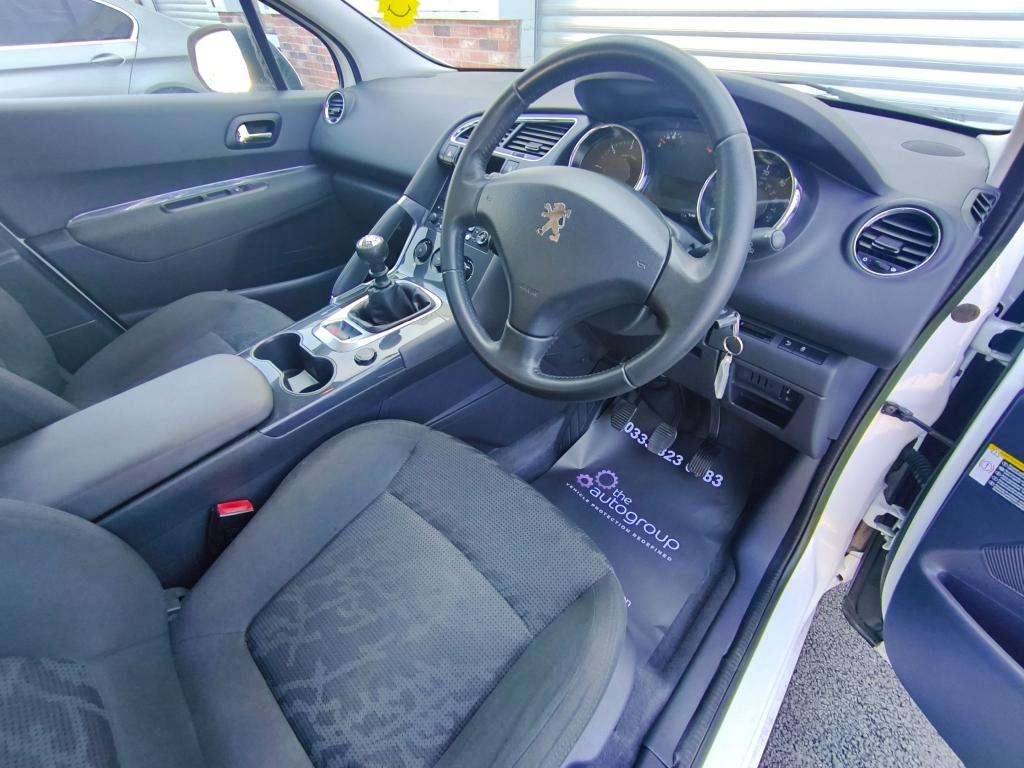 2013 PEUGEOT 3008 2013 PEUGEOT 3008