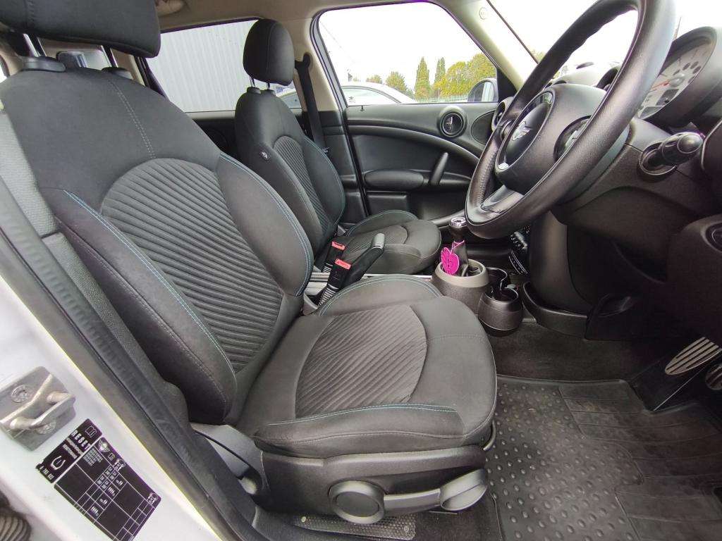 2012 MINI COUNTRYMAN 2012 MINI COUNTRYMAN