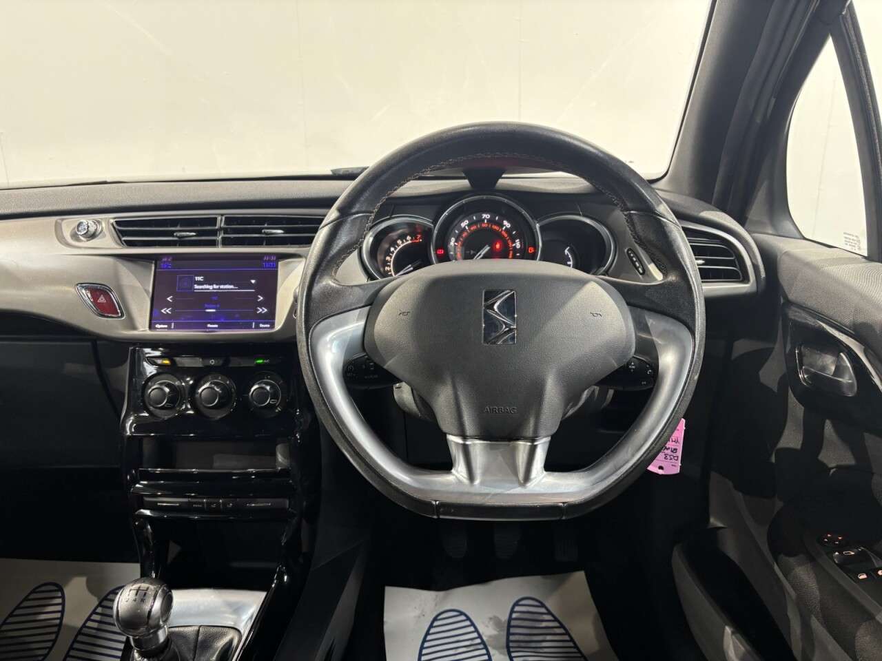 2017 DS AUTOMOBILES DS 3 2017 DS AUTOMOBILES DS 3