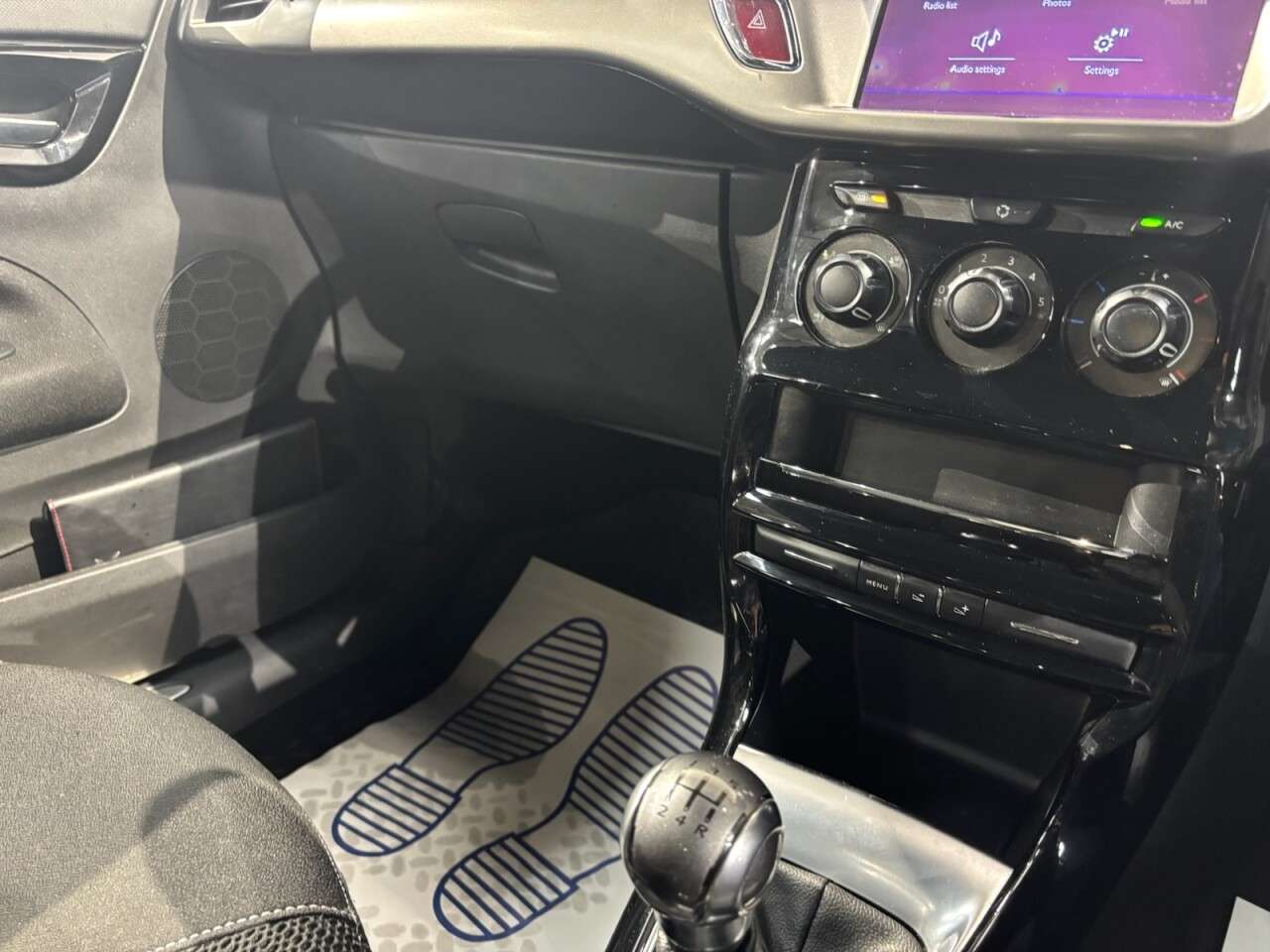 2017 DS AUTOMOBILES DS 3 2017 DS AUTOMOBILES DS 3